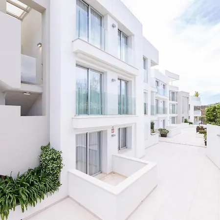 Apartment Amazing Views And Private Pool 2 Bedrooms Rdr307 Marbella